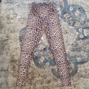 Onzie High Rise Leopard Leggings